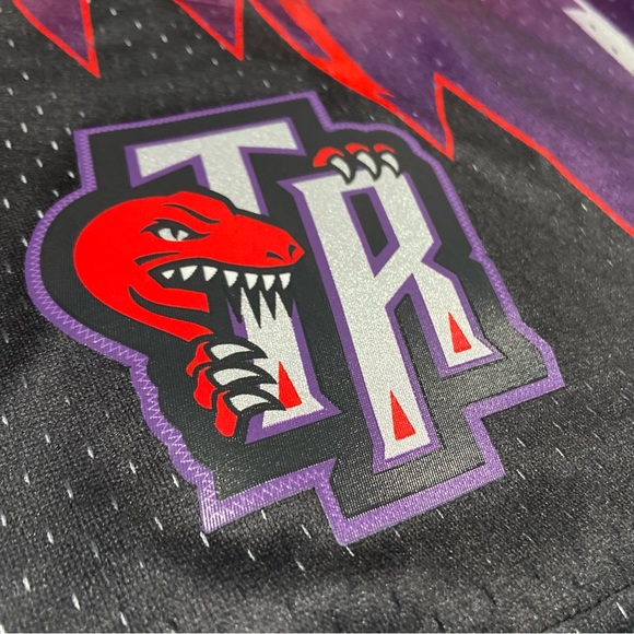 MITCHELL & NESS TORONTO RAPTORS BASKETBALL SHORTS Men’s Small 2XL - Picture 2 of 12